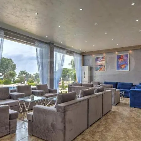 студио симона 3 - първа линия море アパート ロゼネッツ